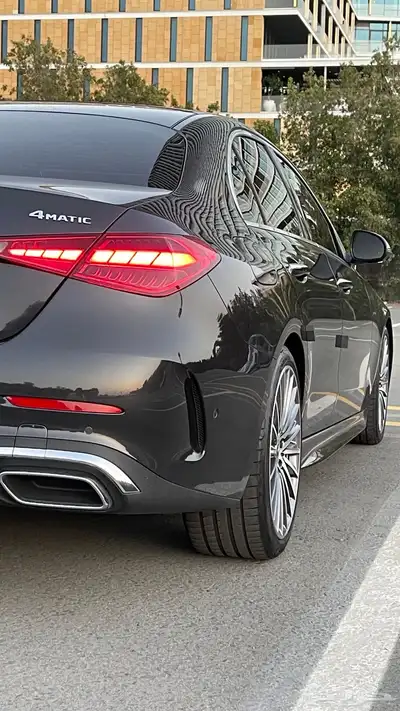 مرسيدس C300 AMG 2023 13