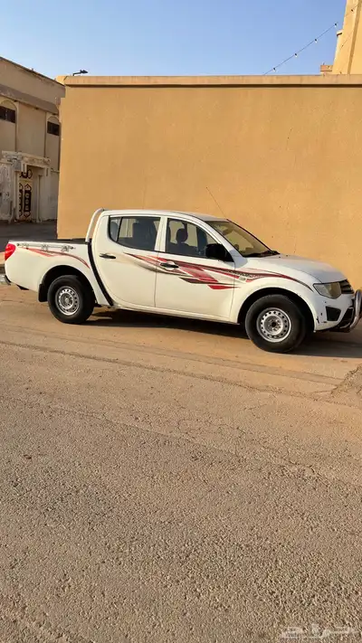 ميتسوبيشي بنزين للبيع L200 1