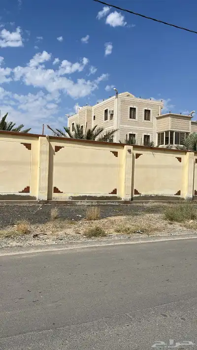 غرفة مجهزة بالكامل للإيجار كهرباء وماء حي اوالة طريق جليل 8