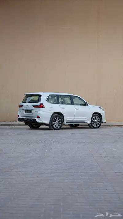 لكزس 2016 LX-570 1