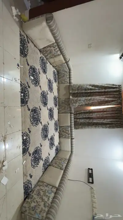 صاله جلسه ارضيه 0