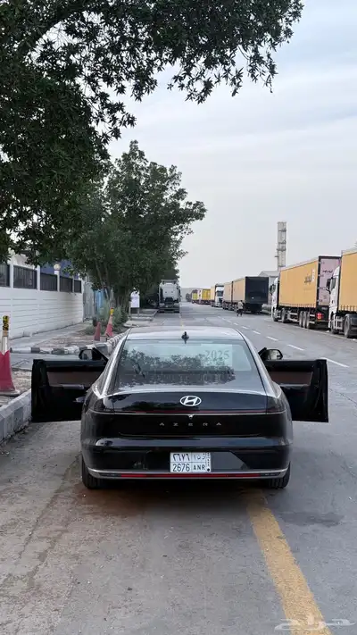 ازيرا 2025 كلاسيك قابل للتنازل من البنك من دون اي مقابل 1