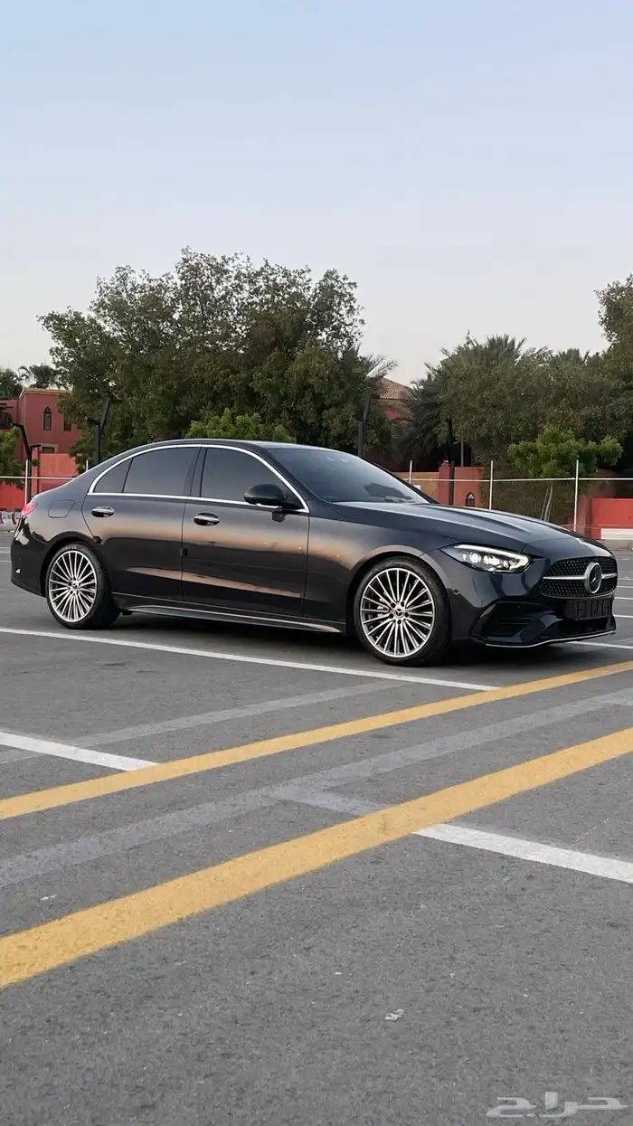 مرسيدس C300 AMG 2023 10