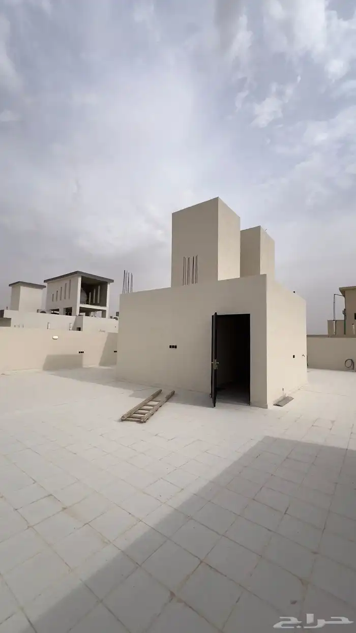 فيلا للبيع في الجبيلة 30