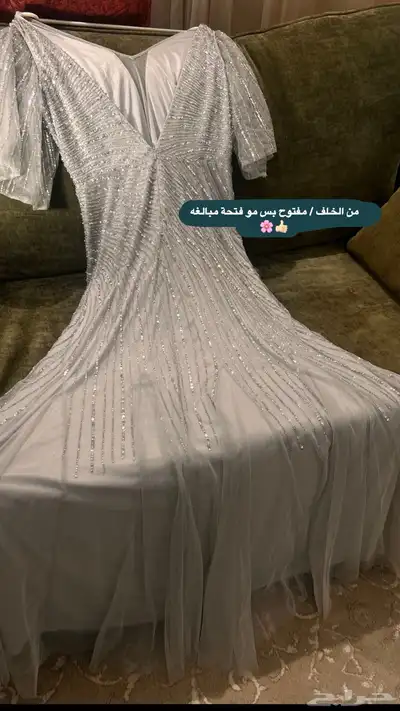 فستان مناسبات راقي جدا لم ي لبس الا مرتين فقط . 0
