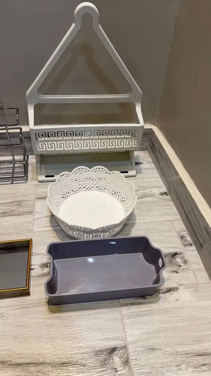 م نَظ  مات و س لال   لفافة ورق عنب و صانعة الشوروز   حافظات طعام 1