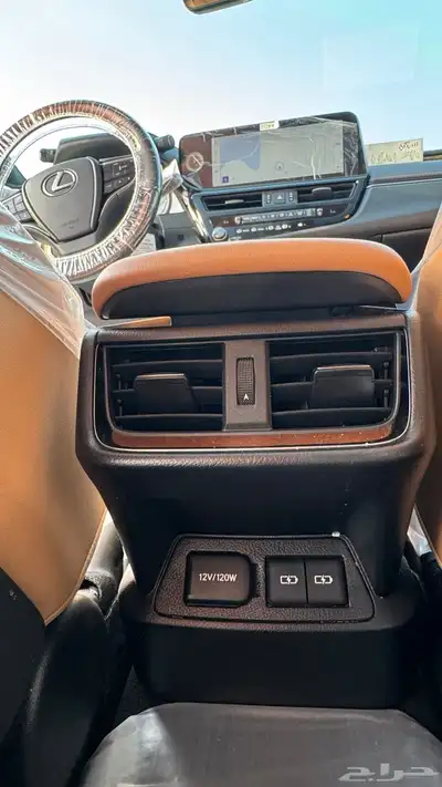 لكزس ES350CC وارد البحرين 2024 7