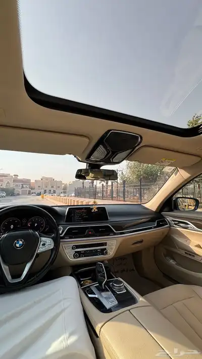 بي ام دبليو 11