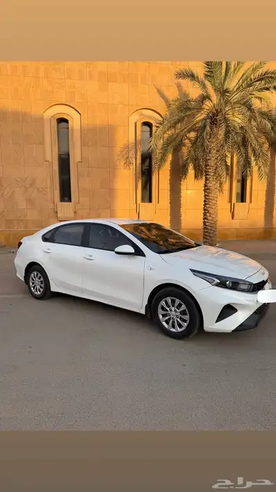 كيا سيراتو 2022 2
