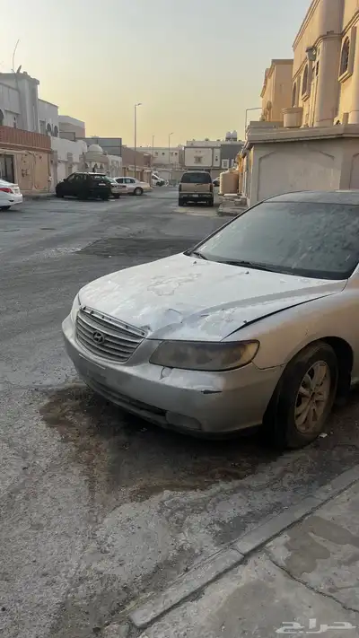 للبيع قطع ازيرا 2010 2