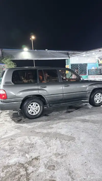 جيب لكزس 1998 LX470 8