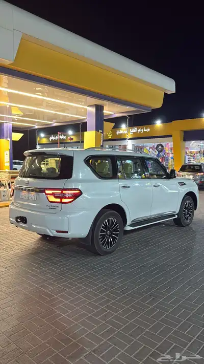 للبيع بلاتنيوم 2010 مرهم 2024 داخلي خارجي 3