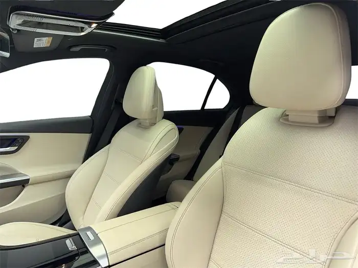 2022 Mercedes C 300 بسعر 157 الف ريال 10