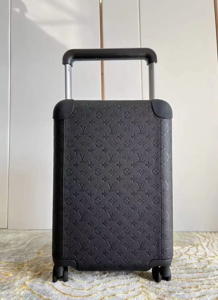 شنط سفر هاند باق 3