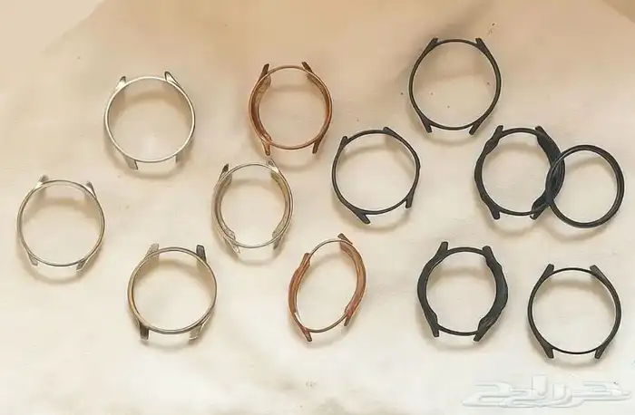 ساعة سامسونج 6 كلاسيك 47 شبه جديده مع اكسسورات كثيره 6
