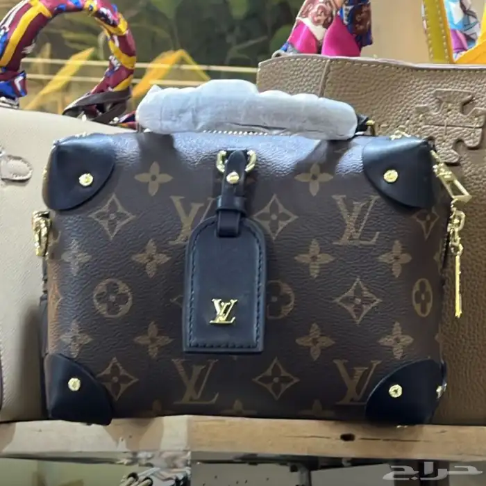 للبيع شنطه LV ماركة لويس فيتون ماستر 0