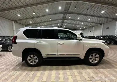 تويوتا برادو موديل 2018 6سلندر دبل نضيف 3