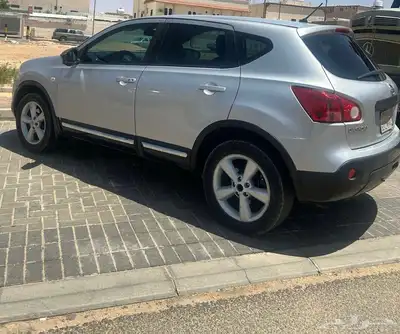 قاشقاي نيسان مديل 2008 تماتيك 0