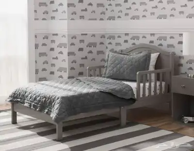 سرير اطفال من سنتر بوينت نظيف 0