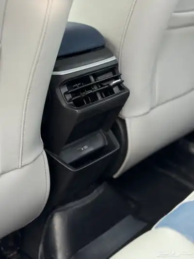 Geely Emgrand 7 2023 model  for sale at 33 000 21