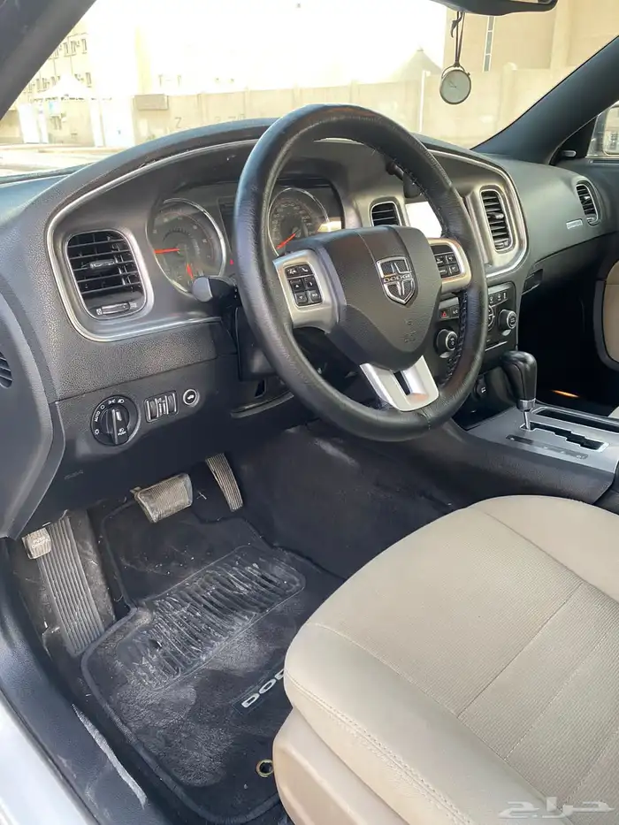 دوج تشارجر 8 سلندر ( تم البيع ) 13