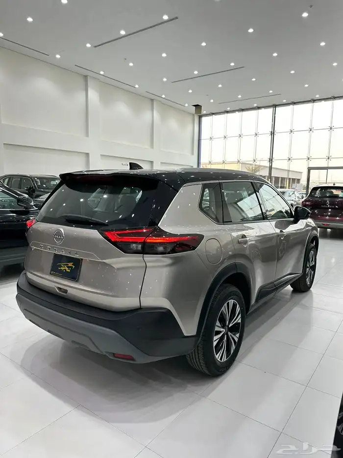 نيسان اكستريل SV بلس 2025 4