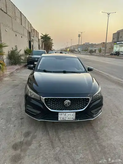 للبيع سياره mg6 2019 8