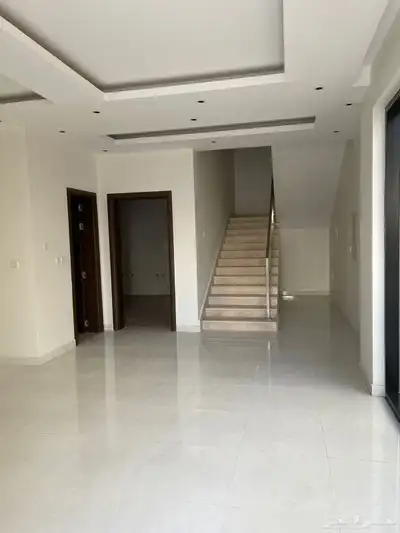فلة جديد للايجار السنوي 3
