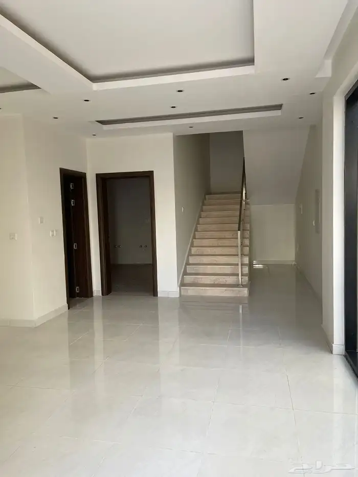 فلة جديد للايجار السنوي 3