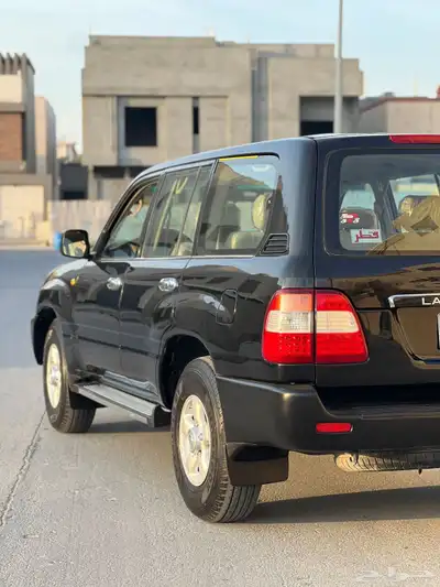 لاندكروزر 2006 4