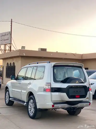 متسوبيشي باجيرو 2020 فل كامل سعودي 8