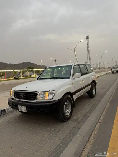 صالون لاندكروزر 1999 2