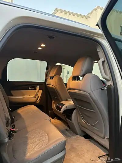 GMC اكاديا 2009 2