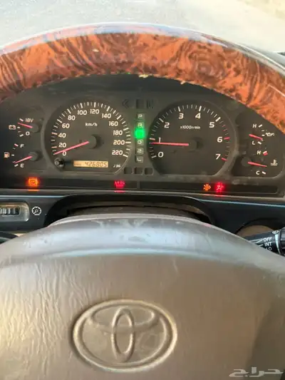 صالون لاندكروزر 1999 8