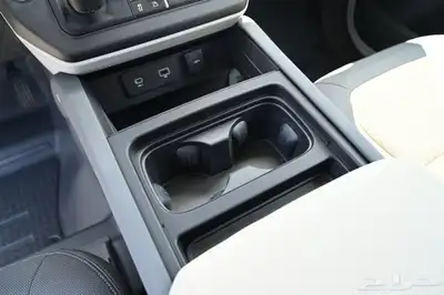 2023 Defender 110 X-Dynamic SE بسعر 276 الف ريال 26