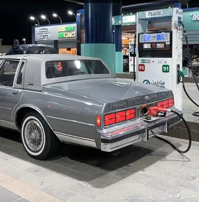 للبيع كابرس كلاسيك 1988 0