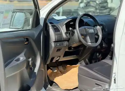 ايسوزو ديماكس غماره 2025 جوانب ديزل ( بسعر مميز ) 12