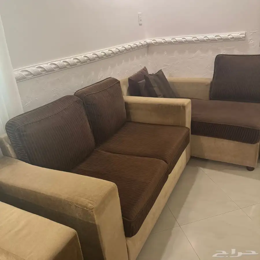 طقم كنبات للبيع مع سجاد index