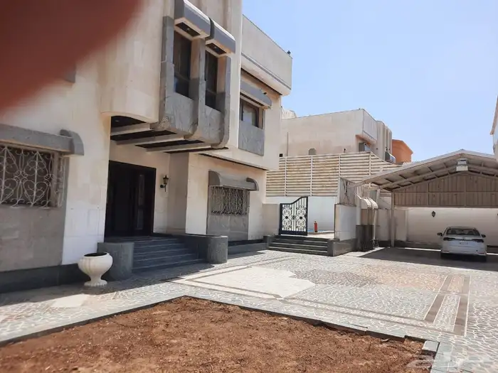 فيلا للايجار السنوي جدة حي الخالديه 1