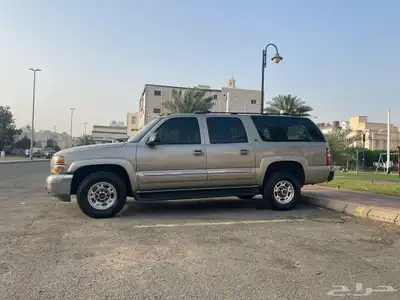 للبيع شيفرولية سوبربان 2003 4