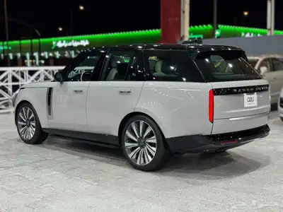 رنج روفر SV موديل 2025 3