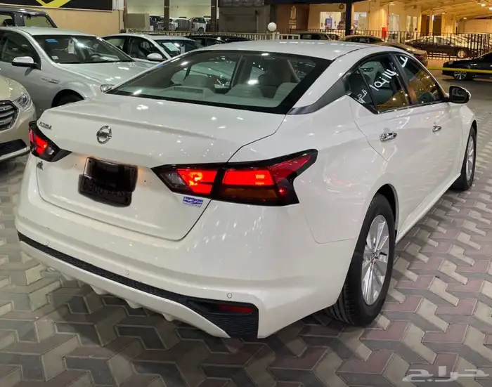 التيما نيسان موديل 2021 على الشرط 4