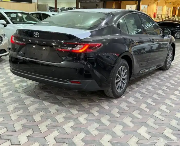 كامري E موديل 2025 اصفار عبداللطيف جميل 3