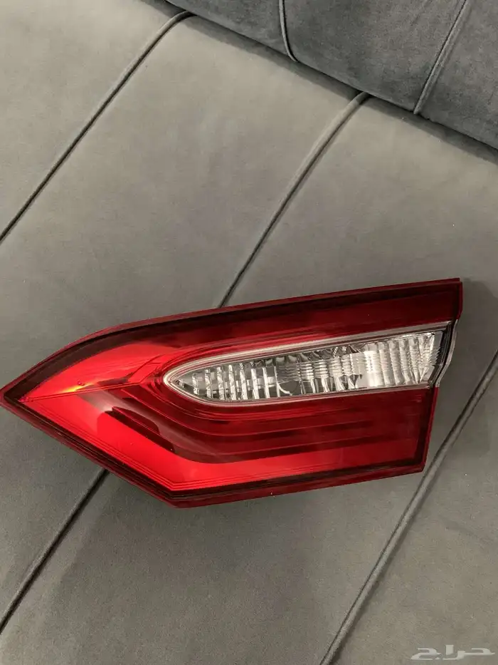 اسطب شنطة وبوري كامري 2018-2020 0