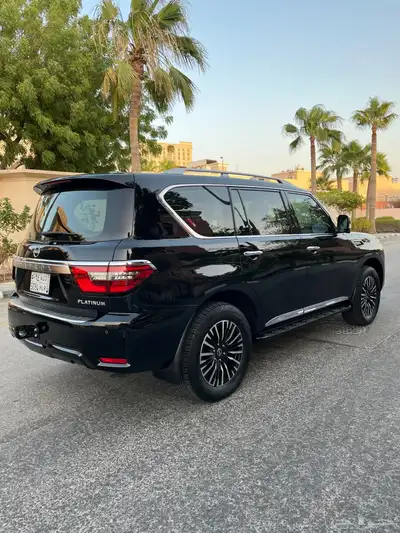 للبيع نيسان باترول بلاتينيوم 2024 V6 11