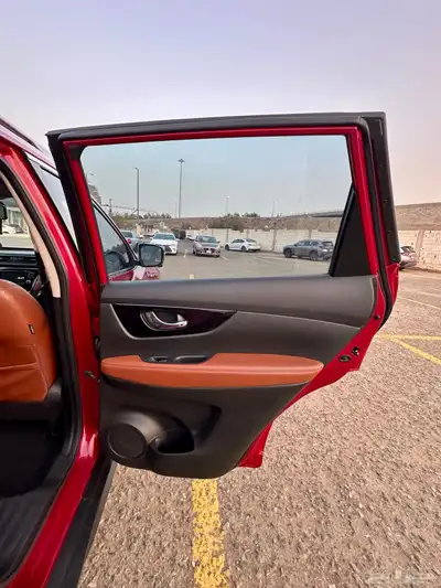 نيسان اكس تريل فل كامل 2019 17