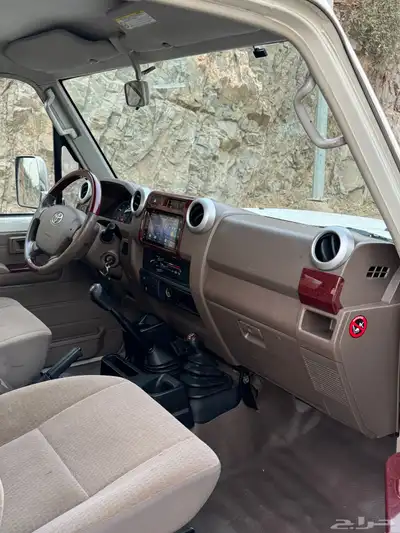 جيب ربع 2018. سعودي سلق فل كامل ابيض ماشي 87 الف 1