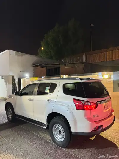 جيب ايسوزو 3