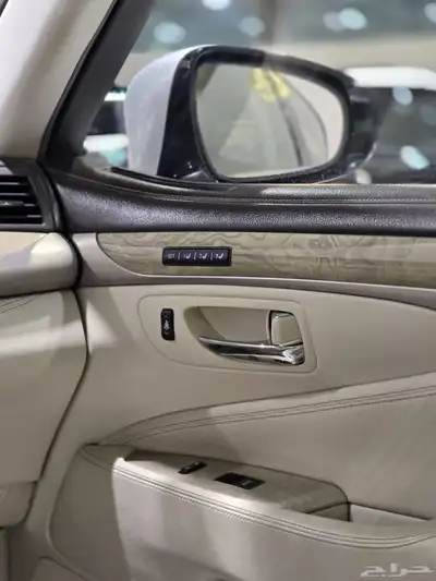 لكزس LS460 موديل 2013 بحالة ممتازة 13