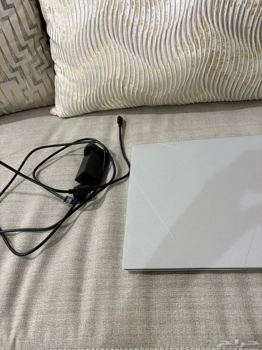 لابتوب Asus zenbook 16s 2024 مثل الجديد index